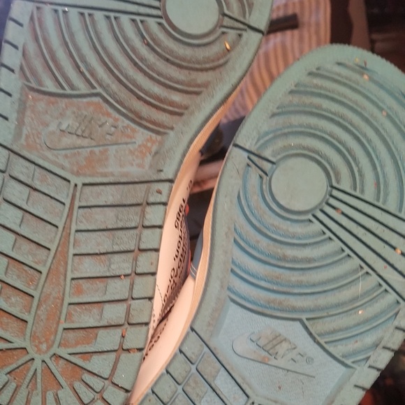 Air Jordan 1 UNC x Off White Used - Picture 8 of 8